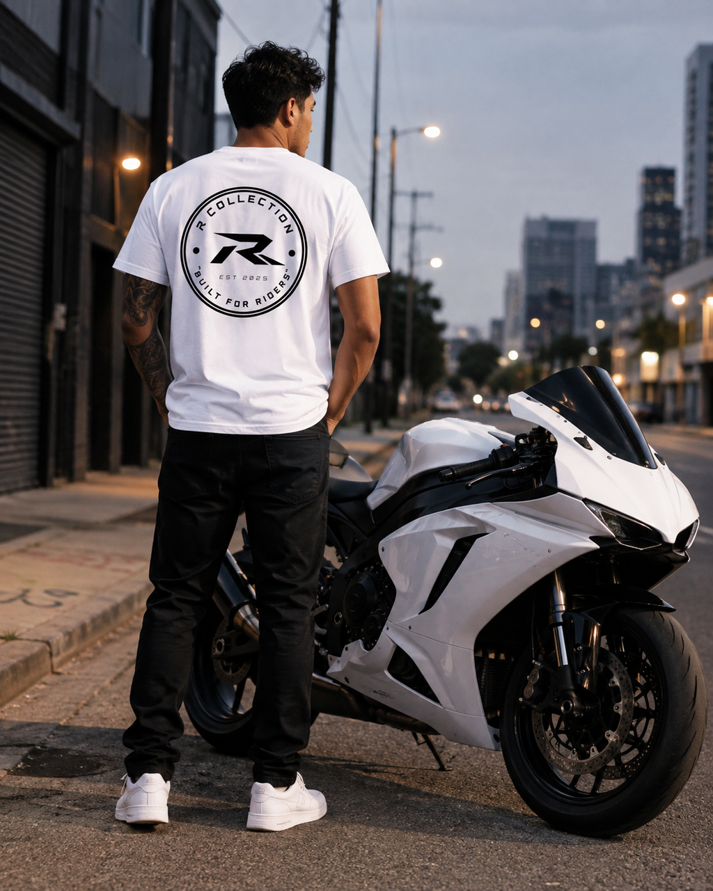 Emblem Tee - Black